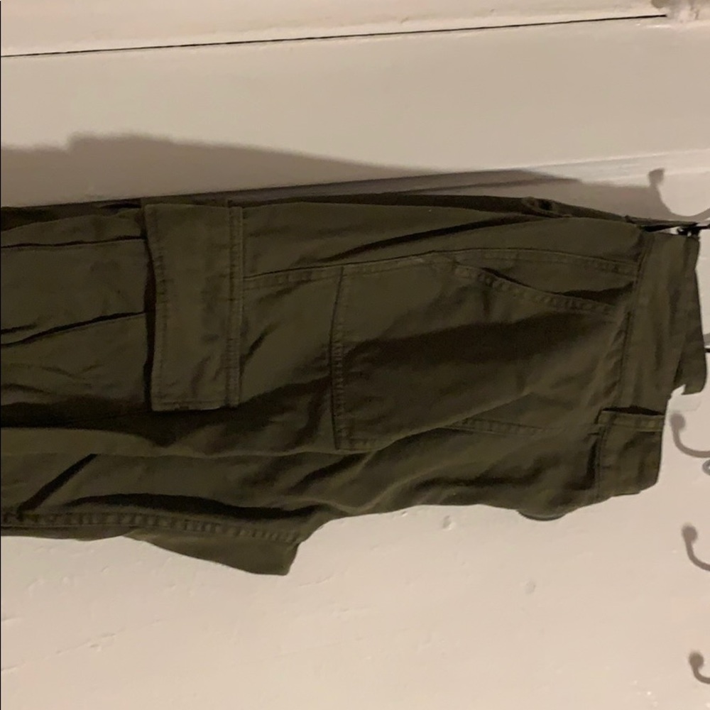 Green high waisted pants